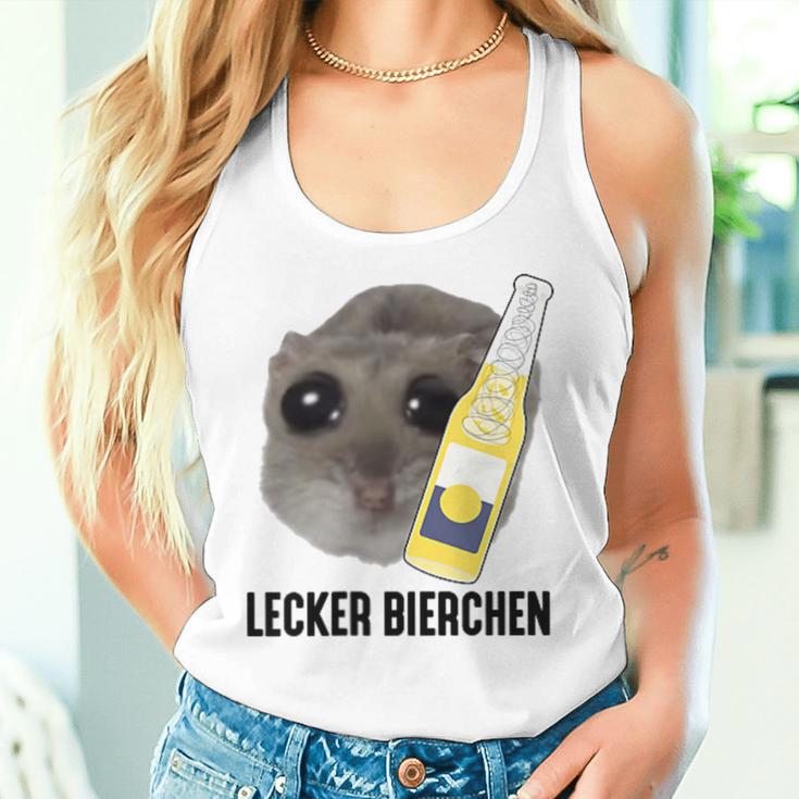 Tasty Beer X Sad Hamster Meme Tornado Boy Beer Fun Tank Top Frauen Geschenke für Sie