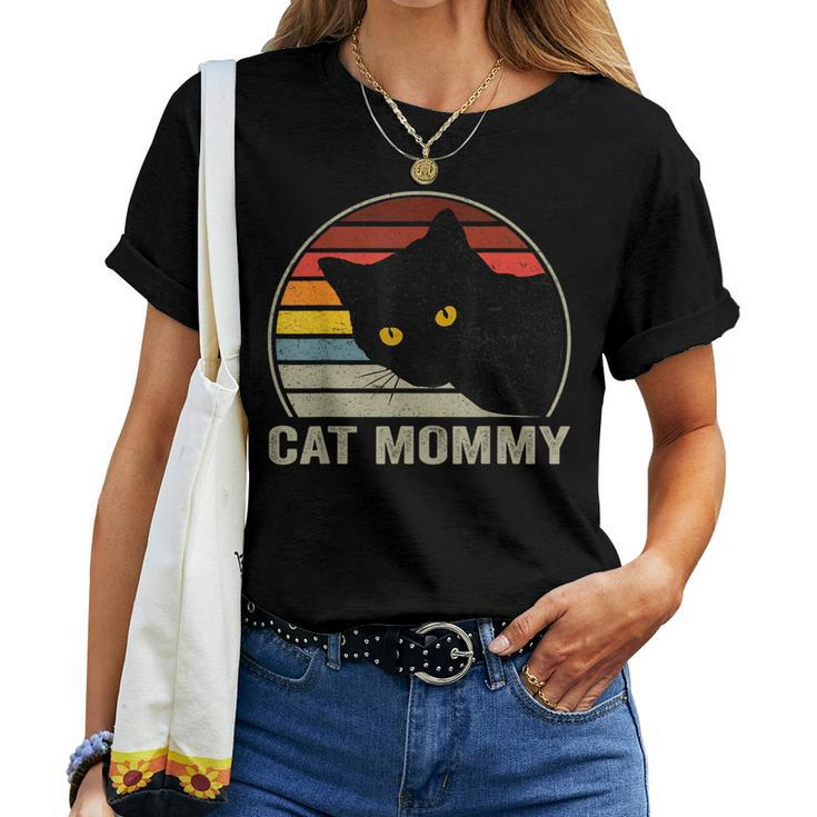 Cat Mommy Vintage 80S Style Cat Retro For Women Cat Mom Women T-shirt