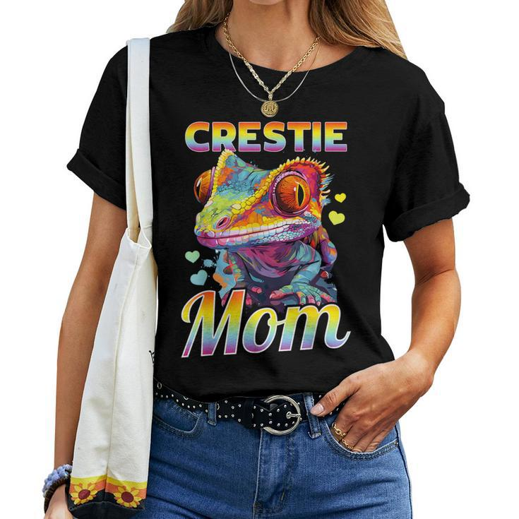 Crested Gecko Reptile Crestie Mom Women T-shirt