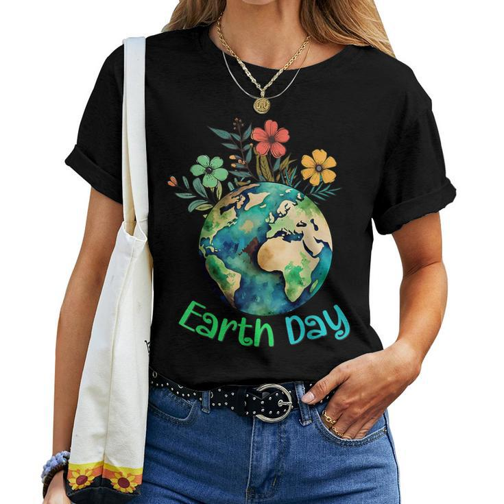 Cute Earth With Floral Earth Day Happy Earth Day 2024 Women T-shirt