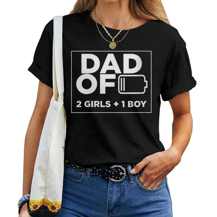 Dad Of 2 Girls 1 Boy Fathers Day For Dad Men Women T-shirt
