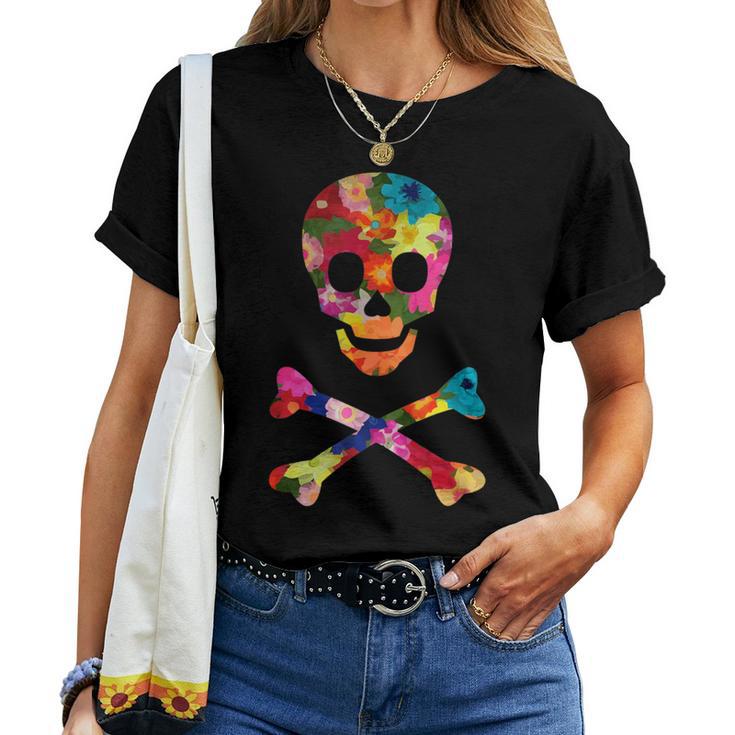 Flowered Skull And Crossbones Funky Jolly Roger Pirate Women T-shirt