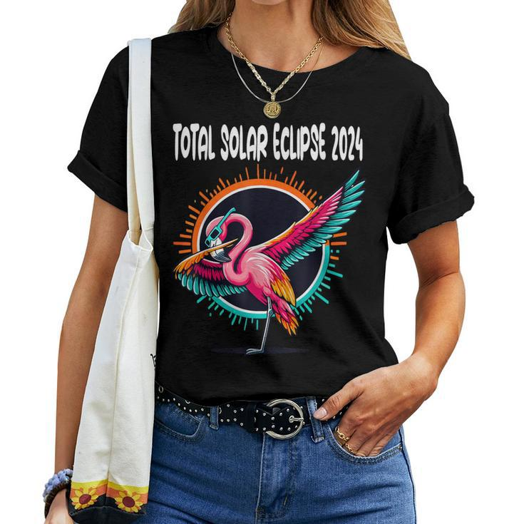 Dabbing Flamingo Wearing Total Solar Eclipse Glasses Women T-shirt