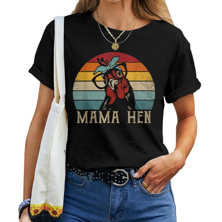 Mama Hen Vintage Retro Chicken Mom Mother Women T-shirt