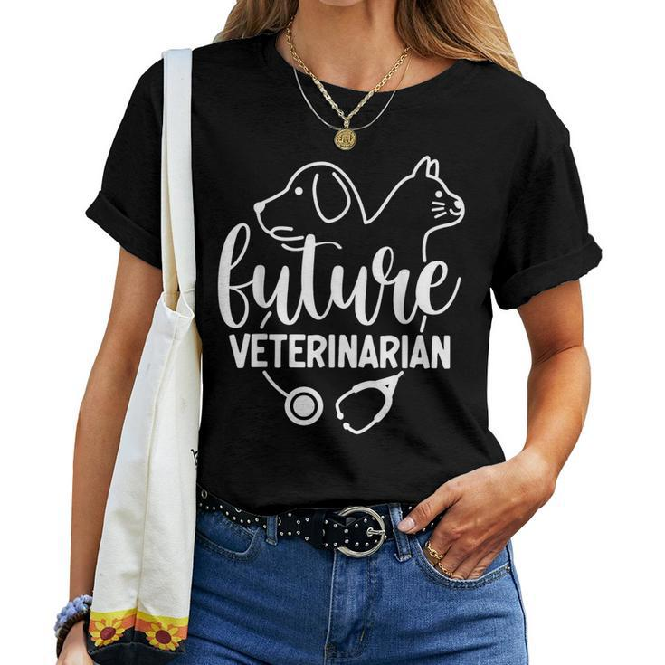 Future Veterinarian Boy Girl Veterinary Assistant Technician Women T-shirt