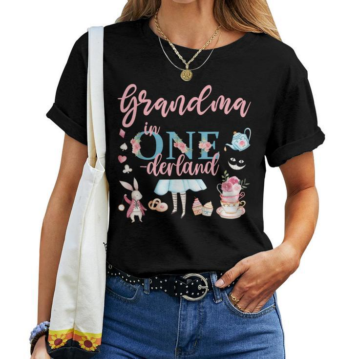 Grandma Of The Birthday Gir-Grandma In Onderland 1St Birtday Women T-shirt