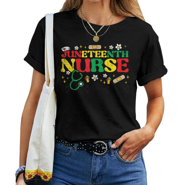Junenth Nurse Groovy Retro African Scrub Top Black Women Women T-shirt