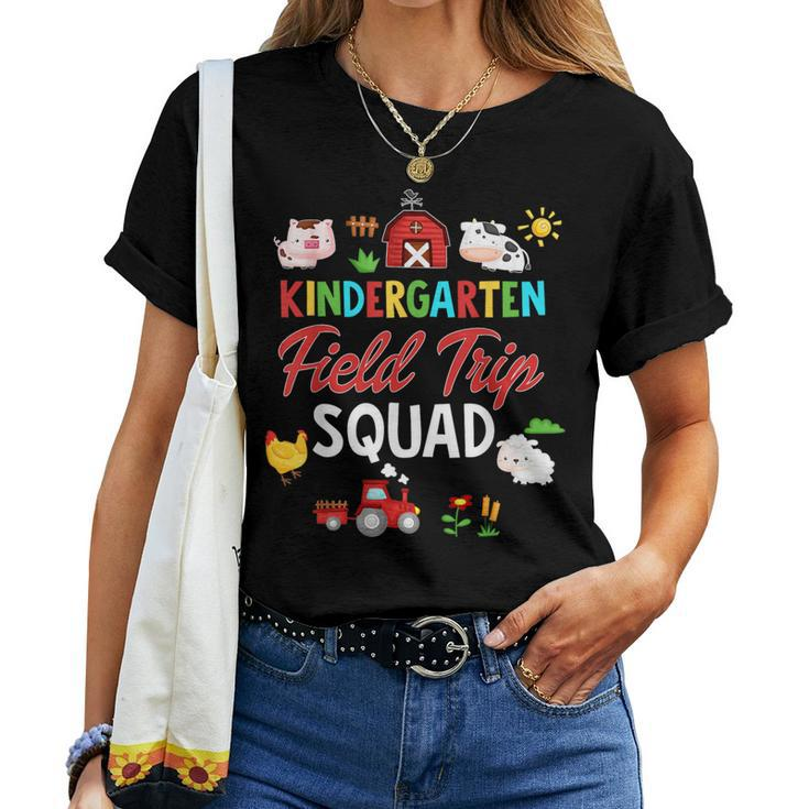 Kindergarten Field Trip Squad Teacher Students Matching Women T-shirt