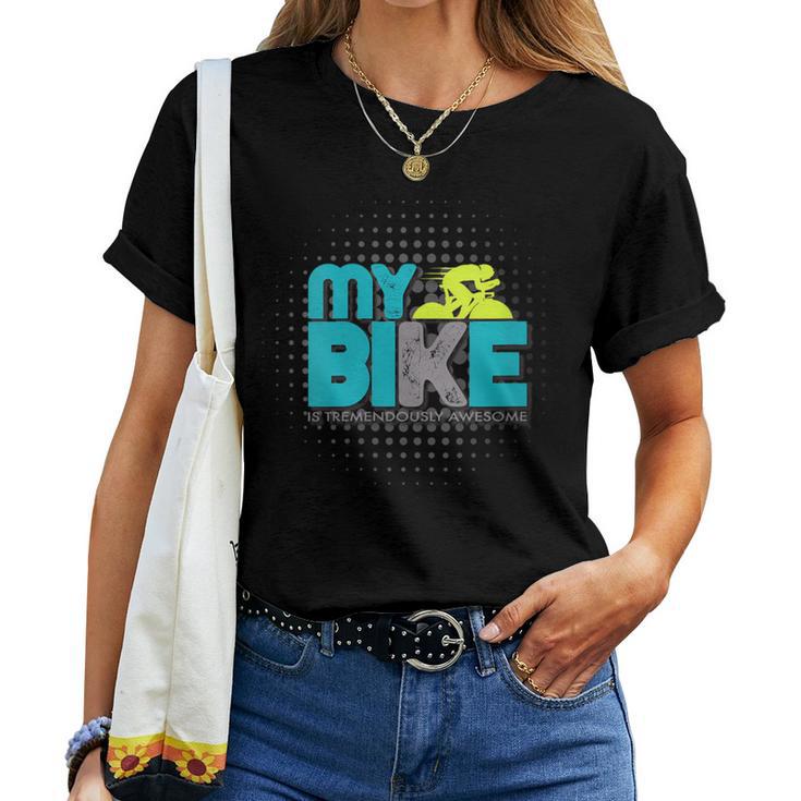 Mein Fahrrad Ist Enorm GenialErmietung Mama Und Papa Biker Mit-Ausschnitt T-shirt Frauen