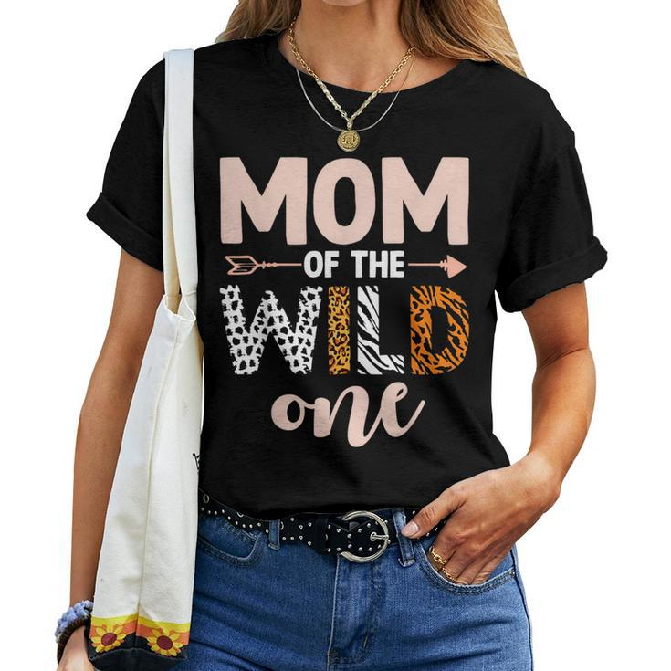 Mom And Dad Of The Wild One Birthday Girl Family Party Decor Women T-shirt