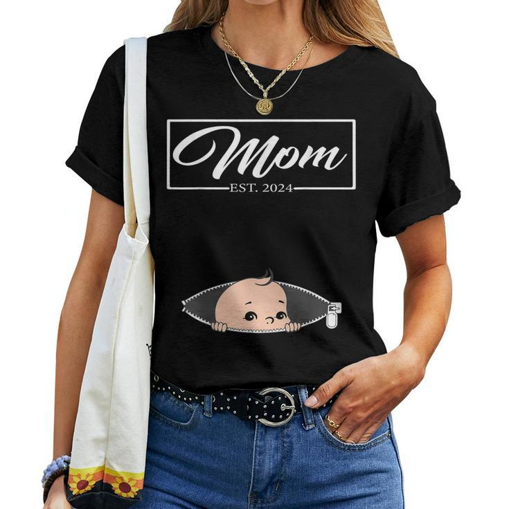 Mom Est 2024 Promoted To Mom 2024 Mother 2024 New Mom 2024 Women T-shirt
