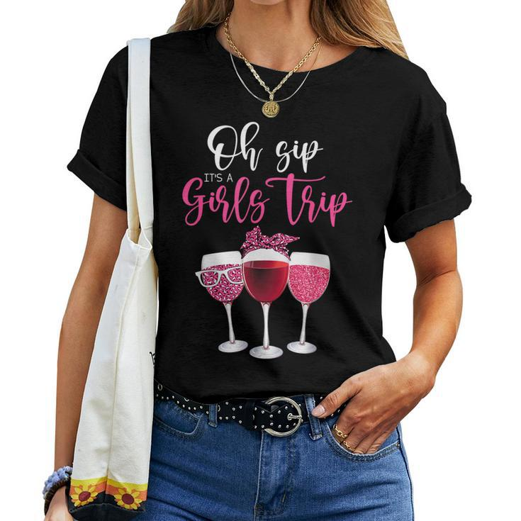 Oh Sip It's A Girls Trip Leopard Print Wine Glasses Women T-shirt