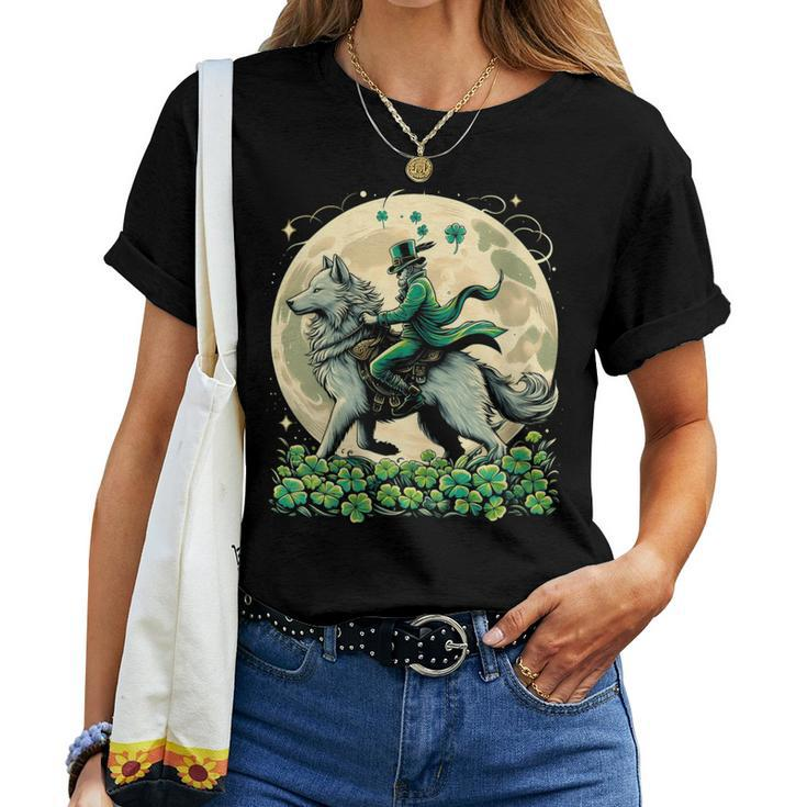 Patrick's Leprechaun Riding Wolf Vintage Loves Wolves Women T-shirt