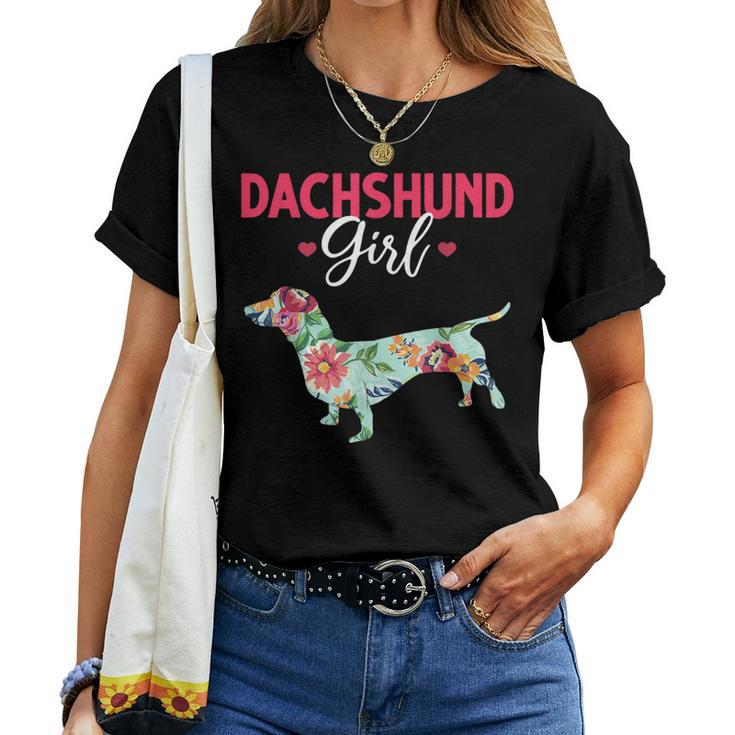 Pet Animal Wiener Sausage Dog Girls Vintage Dachshund Women T-shirt