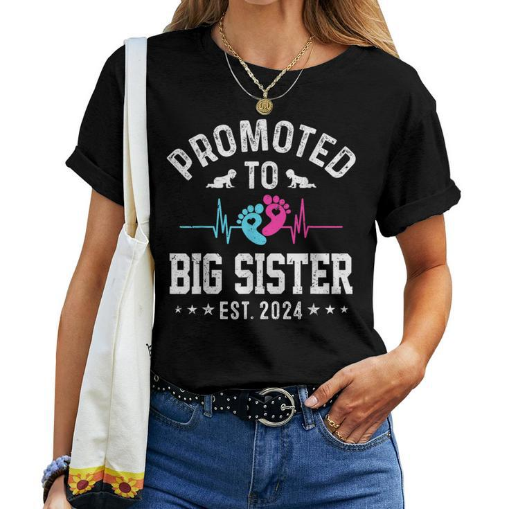 Promoted To Big Sister Est 2024 First Time New Big Sister Women T-shirt