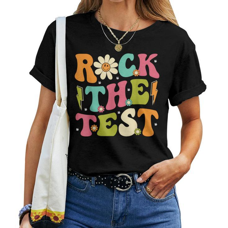 Retro Wavy Teacher Testing Day Women T-shirt