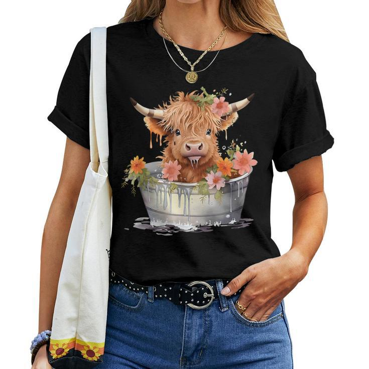 Scottish Baby Highland Cow Cattle Farm Floral Cute Cow Lover Women T-shirt