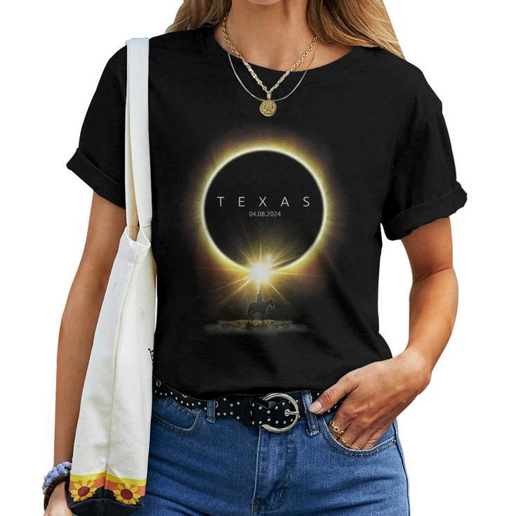 Solar Eclipse 2024 Totality Seen From Texas For Horse Lovers Women T-shirt