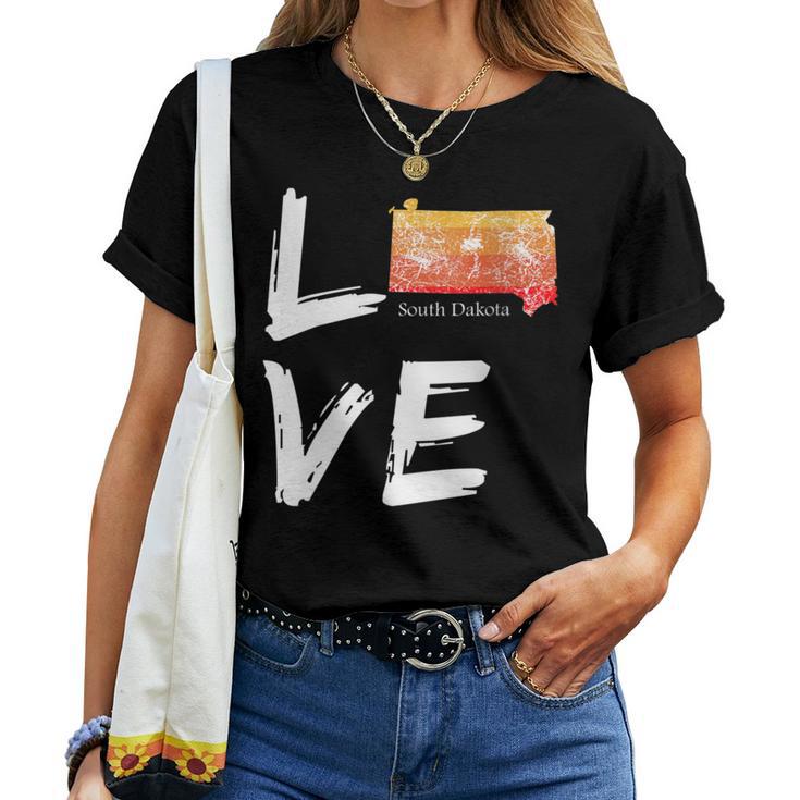 South Dakota Sd Map Souvenir Love Distressed State Women T-shirt