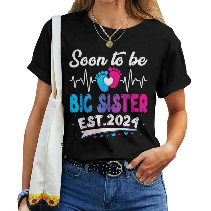 Vintage Promoted To Big Sister 2024 Father's Day Women T-shirt