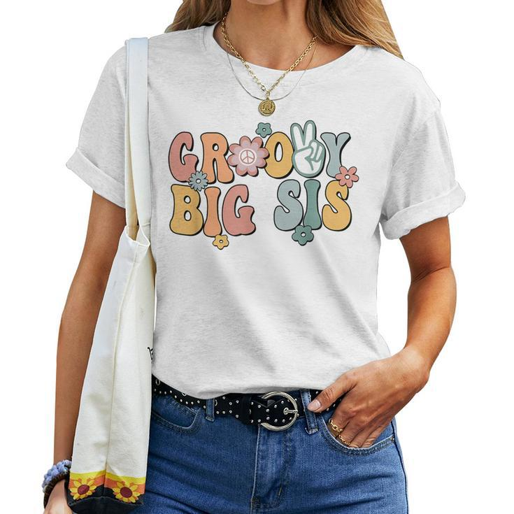 Groovy Big Sis Retro Sister Matching Family 1St Birthday Women T-shirt