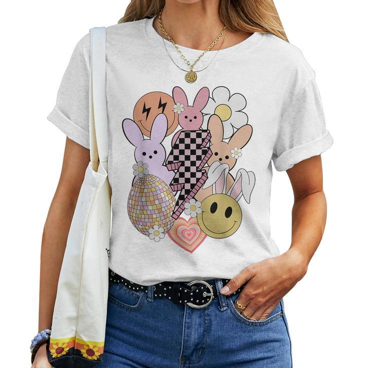 Retro Groovy Easter Vibes Smile Face Rabbit Bunny Girl Women T-shirt