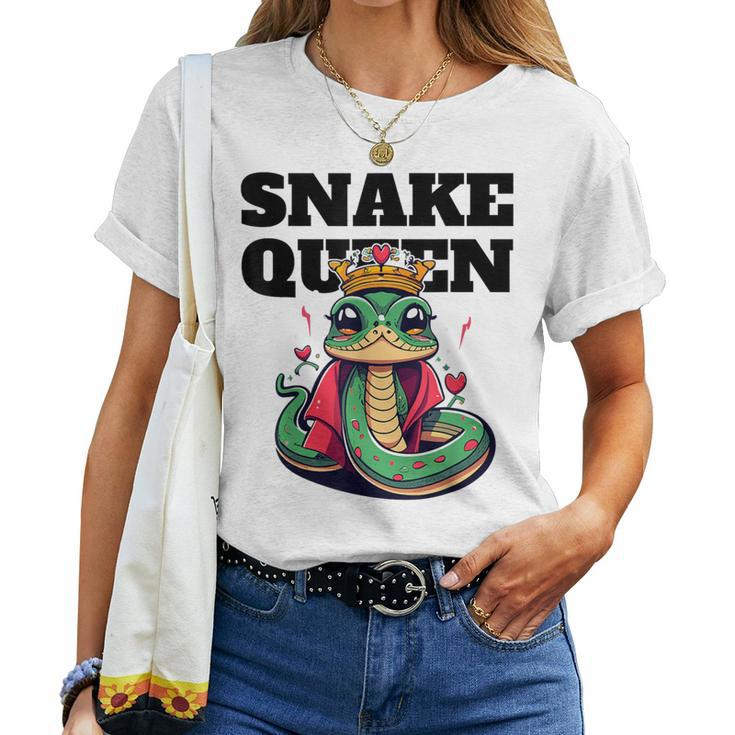 Snake Queen Girls Snake Lover Snake Women T-shirt