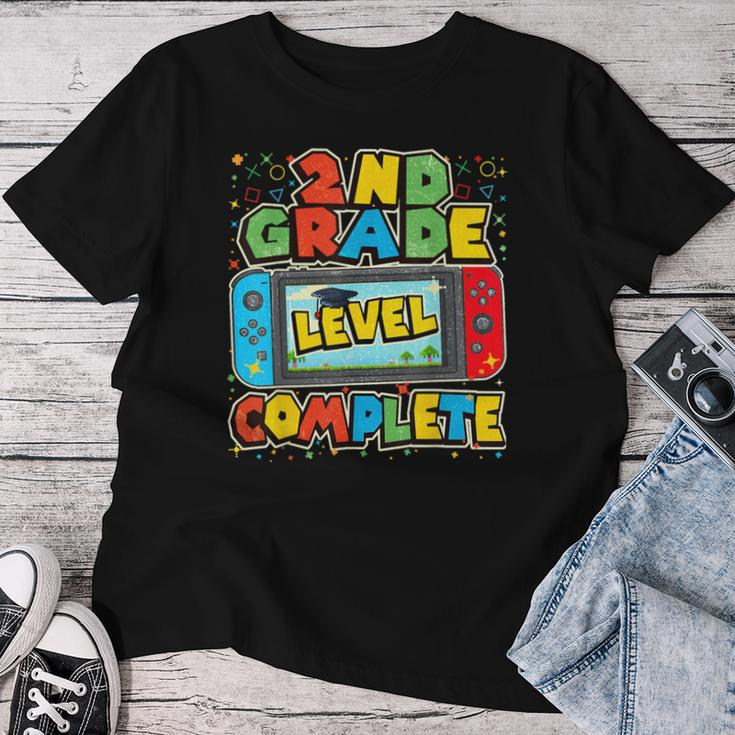 2Nd Grade Level Complete Last Day Of School Graduation Boys Women T-shirt Funny Gifts