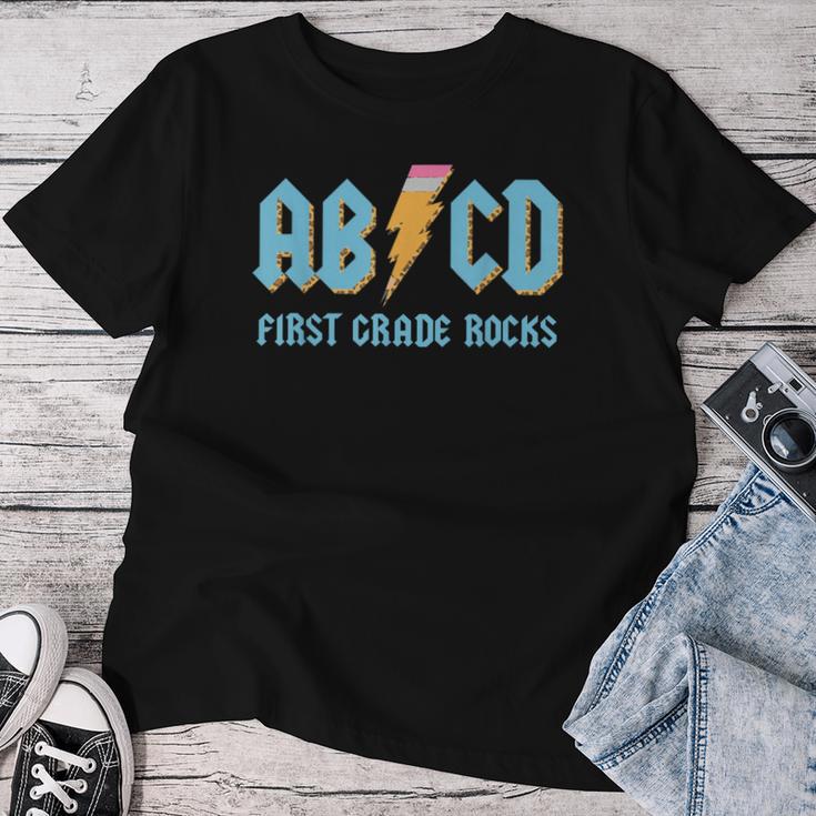 Abcd Pencil Leopard 1St Grade Rocks Back To School Teacher Women T-shirt Funny Gifts