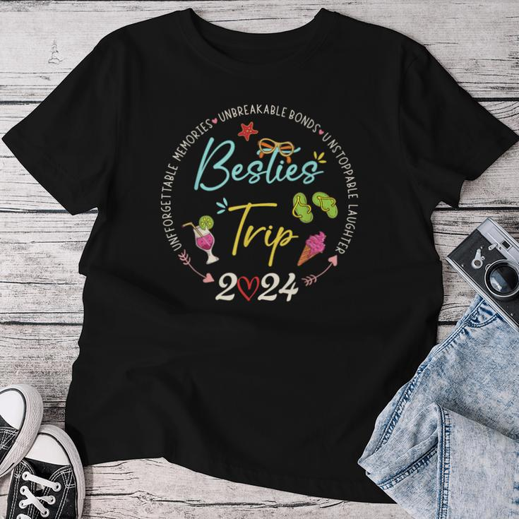 Besties Trip 2024 Memories Girl Trip Friends Vacation Retro Women T-shirt Funny Gifts