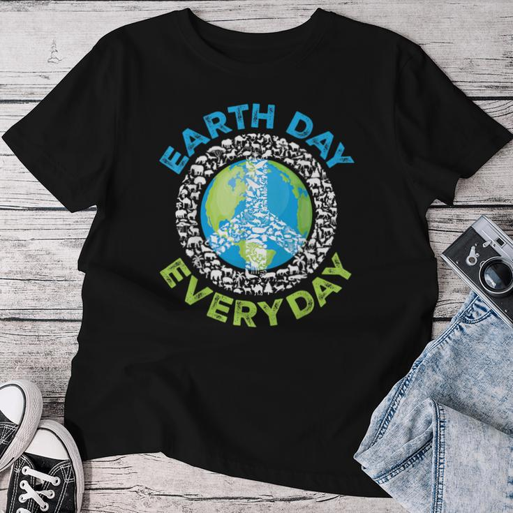 Earth Day Everyday Peace Earth Animals Teacher Women T-shirt Funny Gifts