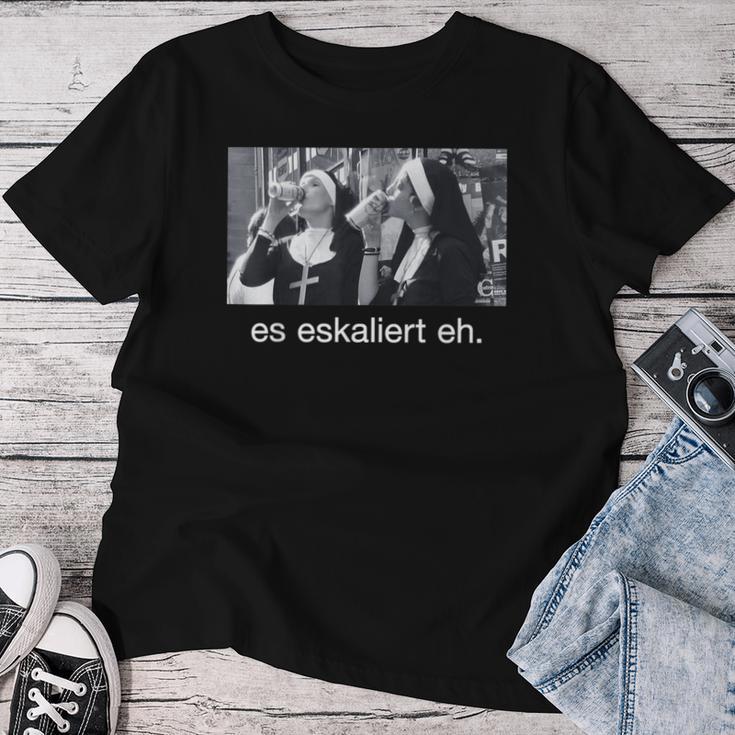 Es Eskaliert Eh X Nonnen Drinking Beer Fun New Bigger Style T-shirt Frauen Lustige Geschenke