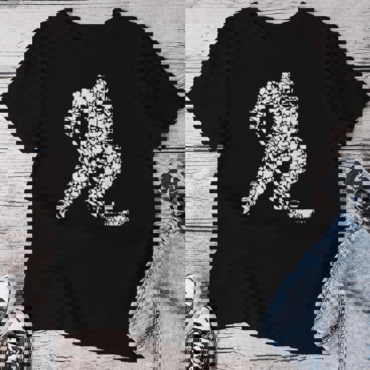 Jugador De Hockey Sobre Hielo Con Corazones Hockey Hombres Es Niños Camiseta de mujer Regalos divertidos