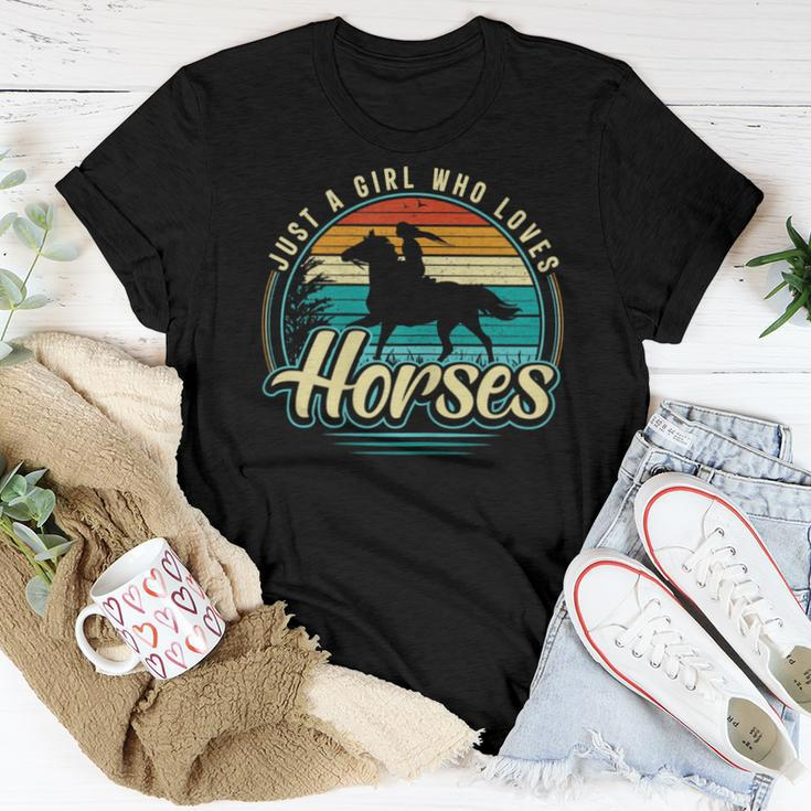 Just A Girl Who Loves Horses Vintage Horse N Girls Women T-shirt Funny Gifts