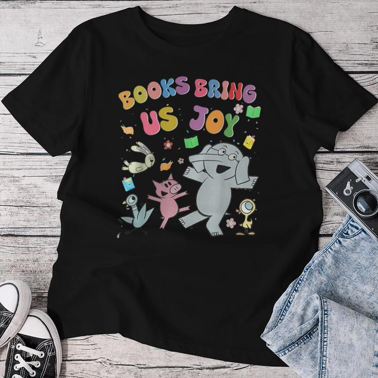 Read Book Cute School Teacher Librarian Elephant Pigeon Women T-shirt Unique Gifts