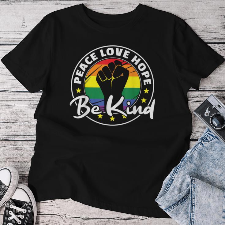 Regenbogen Flag Pride Lgbtq Peace Love Hope Be Kind Pride T-shirt Frauen Lustige Geschenke