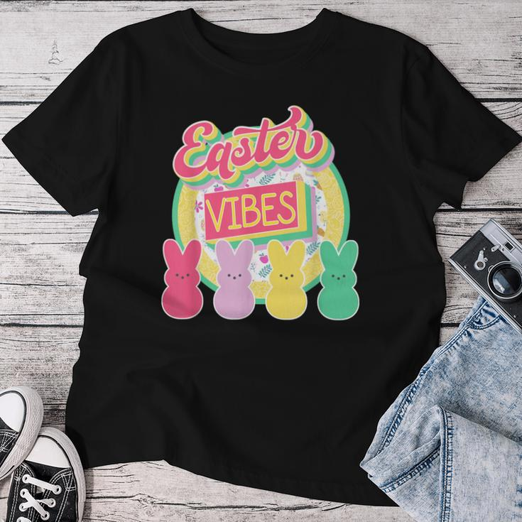 Retro Groovy Easter Vibes Bunny Rabbit Hunting Eggs Family Women T-shirt Unique Gifts