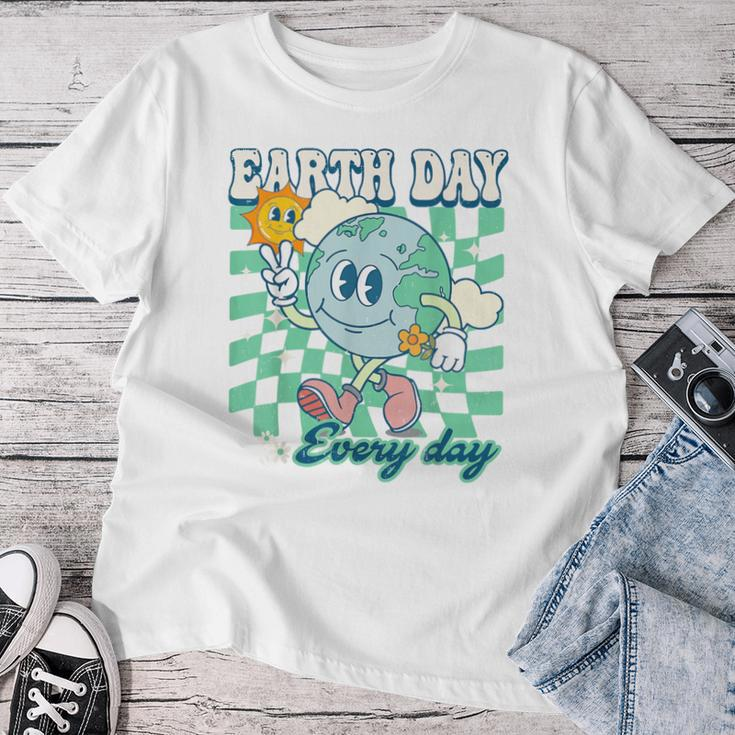 Earth Day Groovy Everyday Checkered Environment 54Th Anni Women T-shirt Unique Gifts
