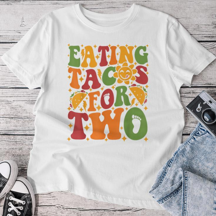 Groovy Pregnant Mom Pregnancy Eating Tacos For Two Women T-shirt Funny Gifts