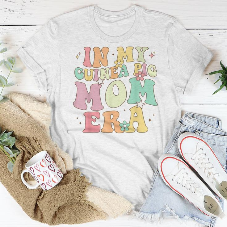 In My Guinea Pig Mom Era Groovy Guinea Pig Women T-shirt Funny Gifts