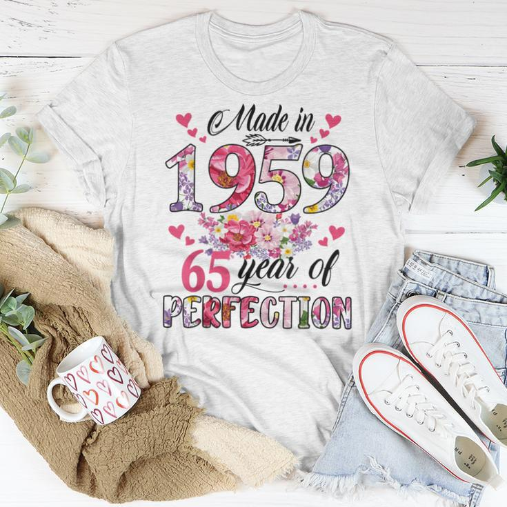 Made In 1959 Floral 65 Year Old 65Th Birthday Women Women T-shirt Unique Gifts