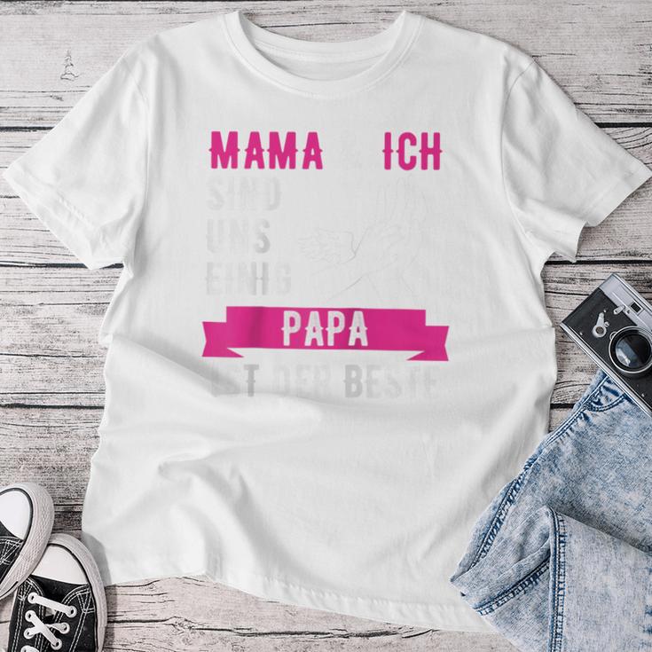 Mama Und Ich Sind Uns Einig Papa Ist Der Beste Raglan T-shirt Frauen Lustige Geschenke