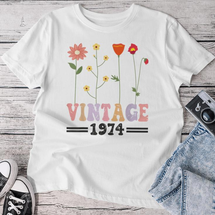 Mother's Day 50Th Old Vintage 1974 Flowers Summer Groovy Women T-shirt Funny Gifts