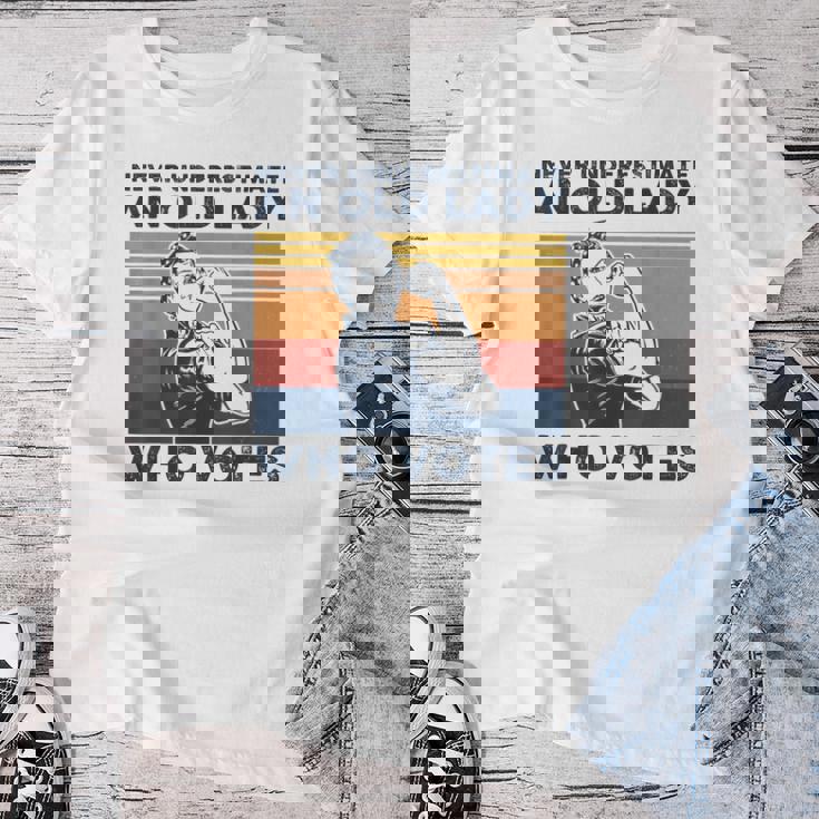 Never Underestimate An Old Lady Who Votes Feminist Women T-shirt Unique Gifts