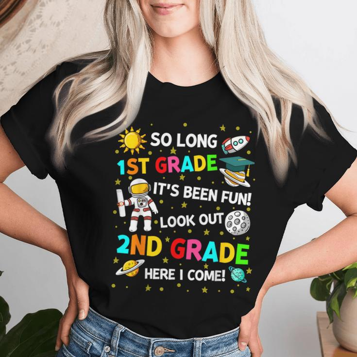 1St Grade Graduation So Long 1St Grade Astronaut Space Women T-shirt Gifts for Her