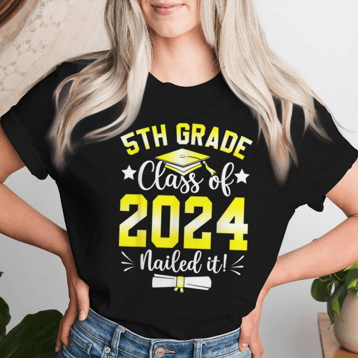 5Th Grade Nailed It 5Th Grade Graduation Class Of 2024 Women T-shirt Gifts for Her