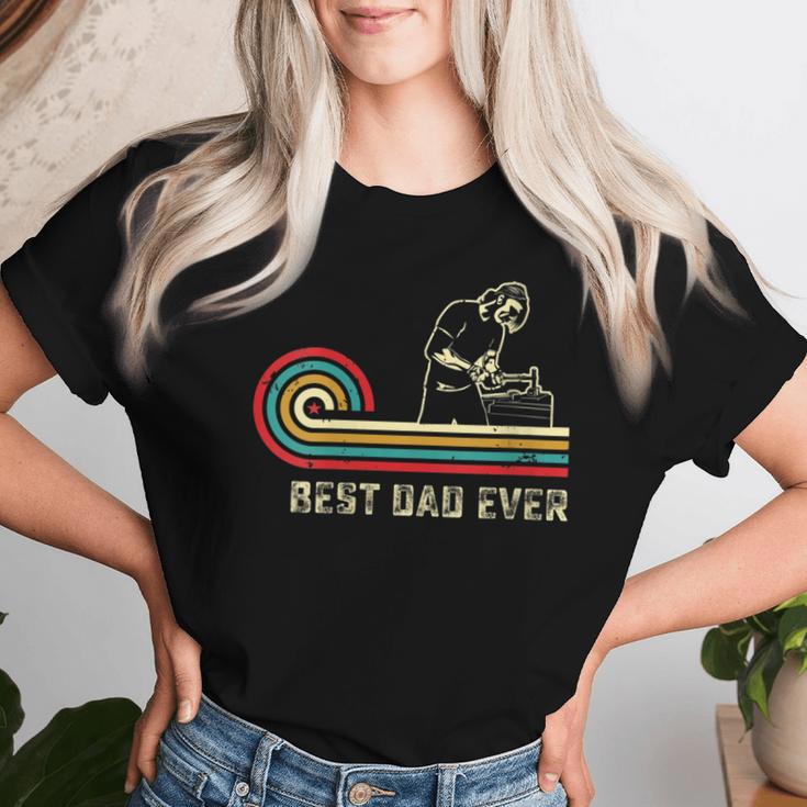 Best Dad Ever Blacksmith Dad Retro Blacksmithing Metalworker Women T-shirt Gifts for Her