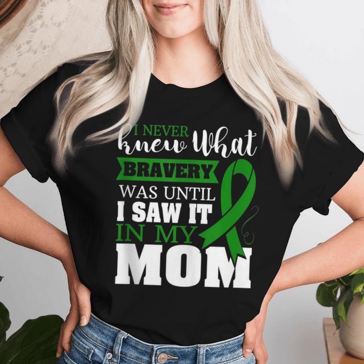 Bravery Mom Liver Cancer Awareness Ribbon Women T-shirt Gifts for Her