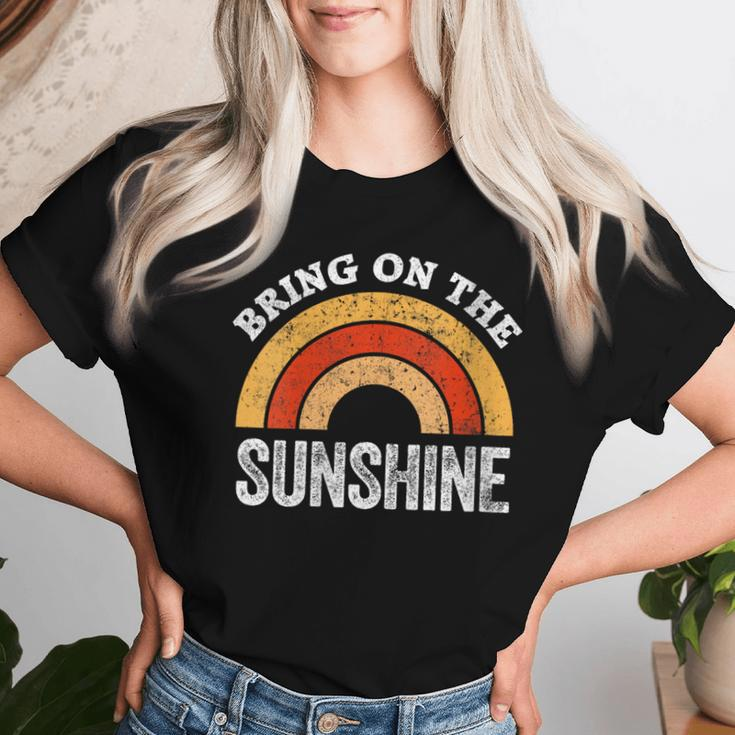 Bring On The Sunshine Vintage Rainbow Retro Sunshine Women T-shirt Gifts for Her