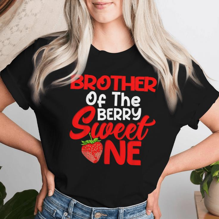 Brother Berry Sweet One Birthday Girl Strawberry Family Women T-shirt Gifts for Her